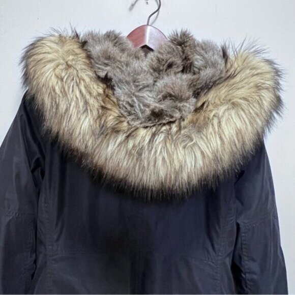 Aritzia TNA Blackcomb Black Parka Hooded Jacket Size Small Winter Coat Faux Fur - Picture 8 of 16